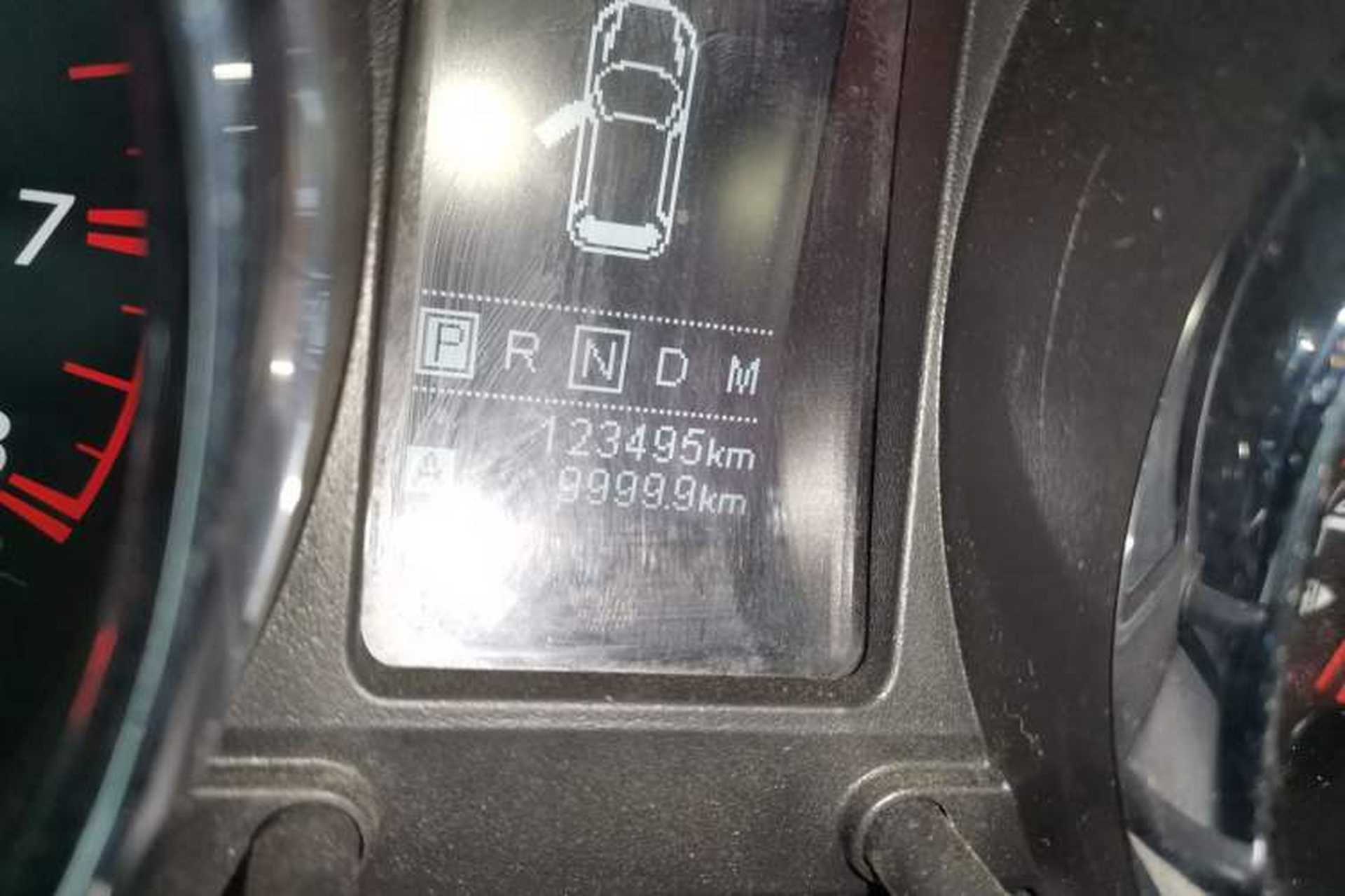 Used Venucia T70 2018 2.0L CVT Smart Enjoyment Version Odometer Close Up