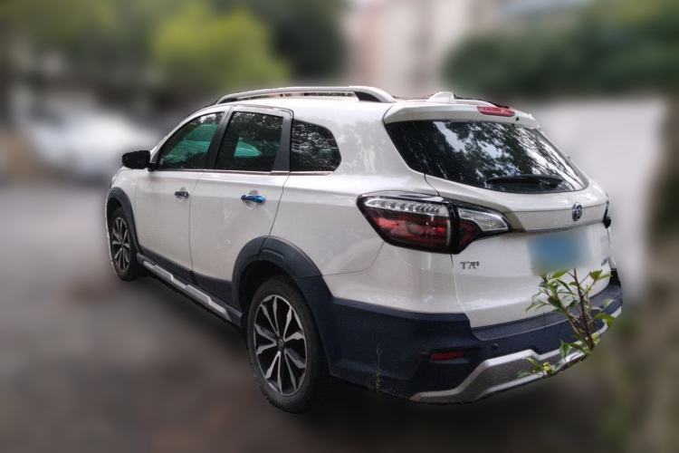 Used Venucia T70 2018 2.0L CVT Smart Enjoyment Sport Edition Rear Left 45 Deg