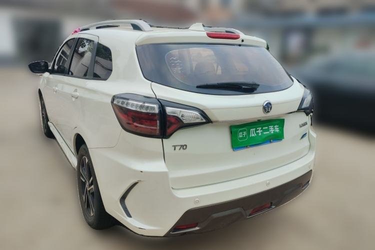 Used Venucia T70 2018 2.0L CVT Smart Enjoyment Version Rear Left 45 Deg