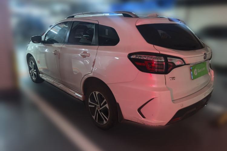 Used Venucia T70 2018 2.0L CVT Smart Enjoyment Version Rear Left 45 Deg