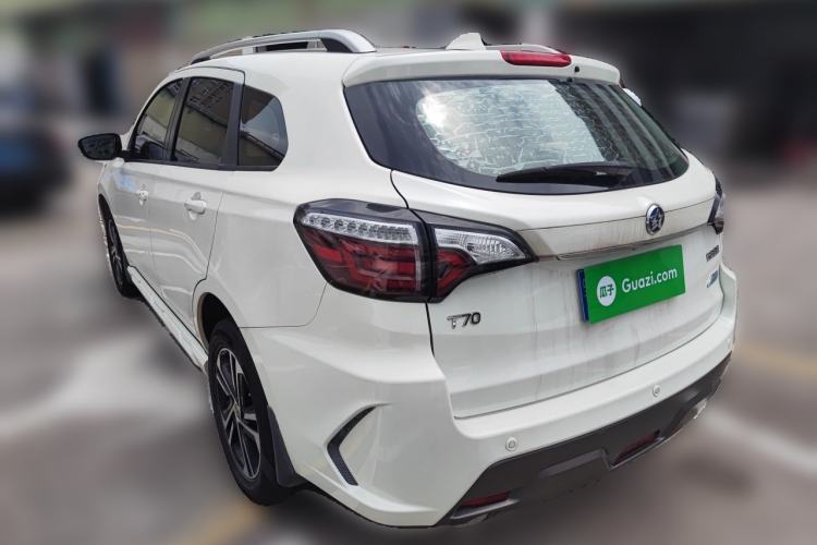 Used Venucia T70 2018 2.0L CVT Smart Enjoyment Version Rear Left 45 Deg