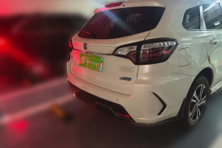 Used Venucia T70 2018 2.0L CVT Smart Enjoyment Version Rear