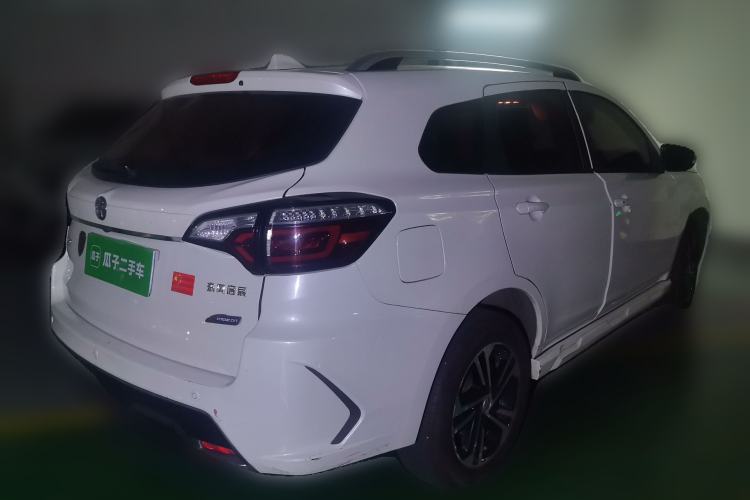 Used Venucia T70 2018 2.0L CVT Smart Enjoyment Version Rear Right 45 Deg