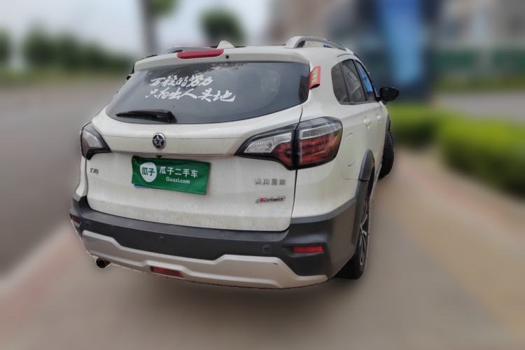 Used Venucia T70 2018 1.4T Manual RuiXiang Sport Edition Rear Right 45 Deg