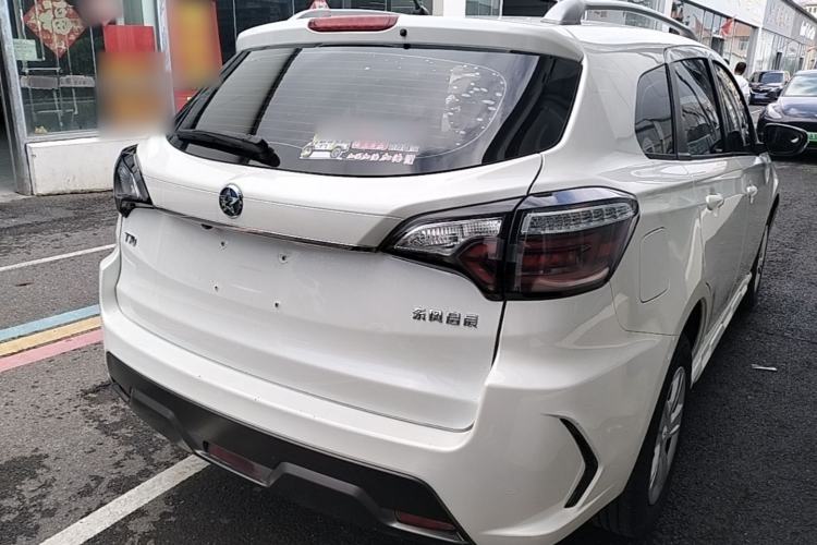 Used Venucia T70 2018 1.6L Manual Enjoyment Edition Rear Right 45 Deg