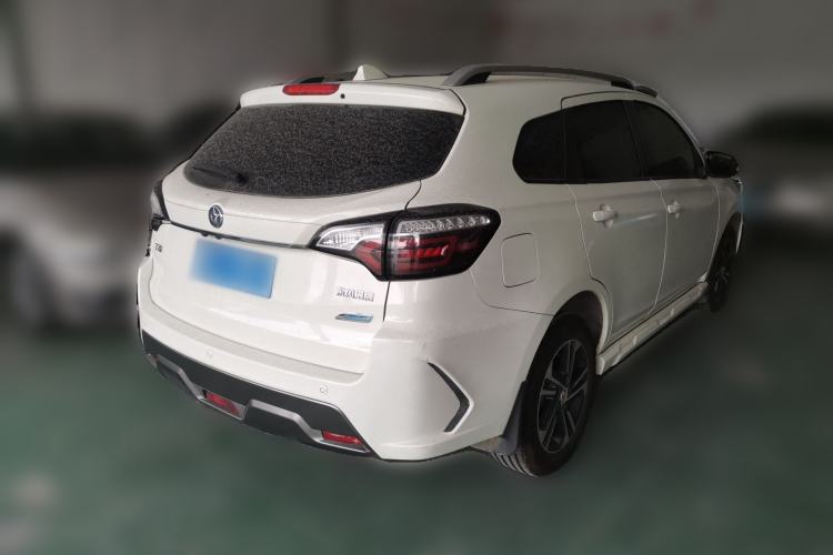 Used Venucia T70 2018 2.0L CVT Smart Enjoyment Version Rear Right 45 Deg