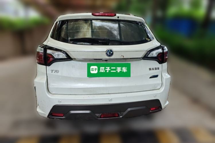 Used Venucia T70 2018 2.0L CVT Smart Enjoyment Version Rear