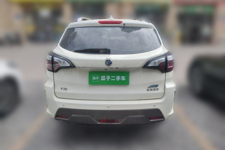 Used Venucia T70 2018 2.0L CVT Smart Enjoyment Version Rear