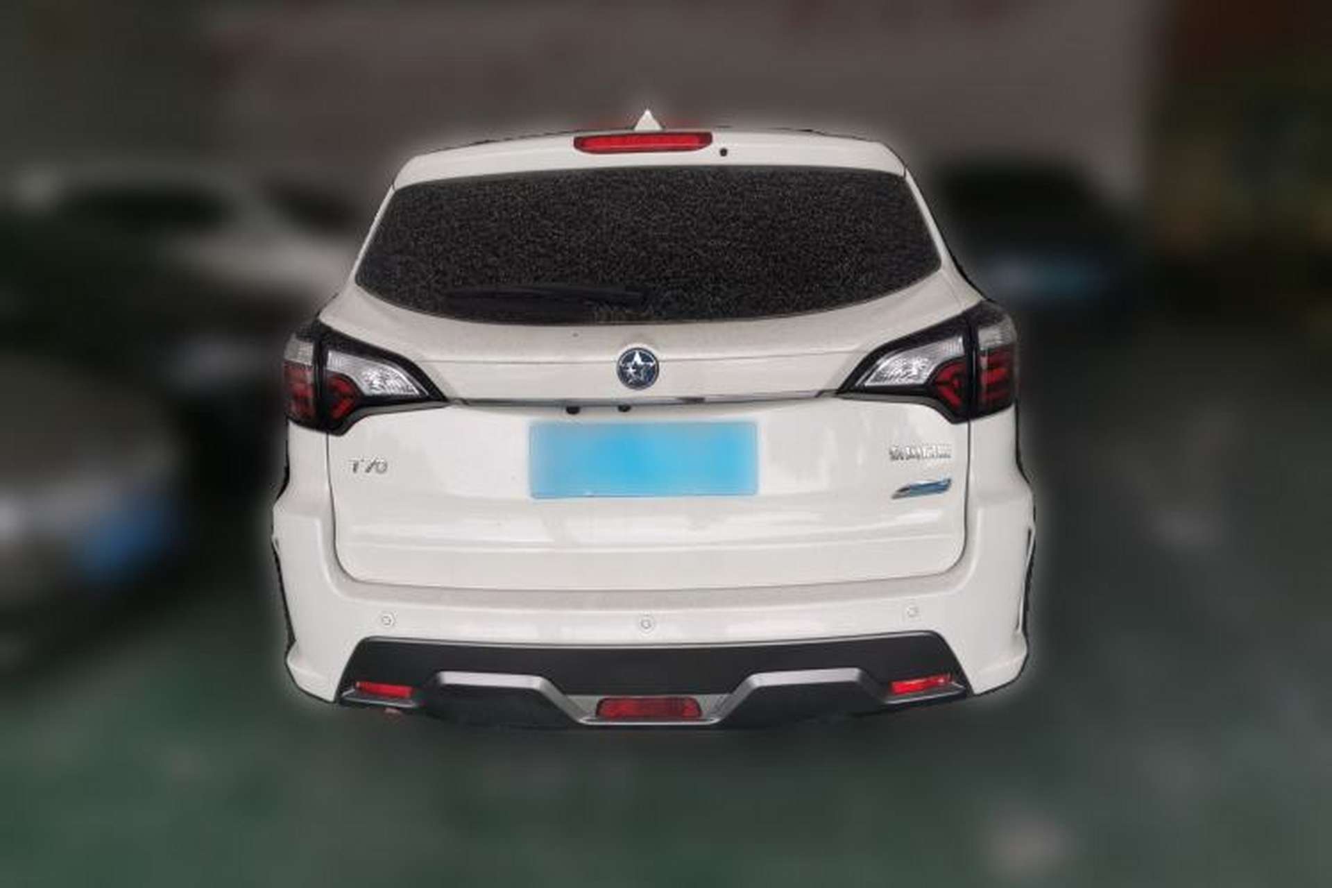 Used Venucia T70 2018 2.0L CVT Smart Enjoyment Version Rear