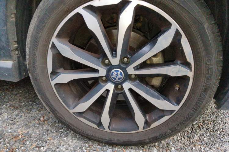 Used Venucia T70 2018 2.0L CVT Smart Enjoyment Sport Edition Right Front Wheel Hub