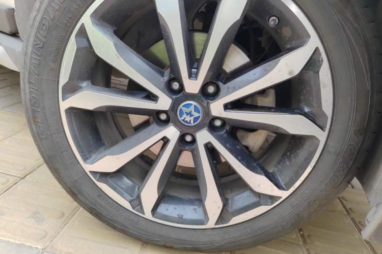 Used Venucia T70 2018 1.4T Manual RuiXiang Sport Edition Right Front Wheel Hub