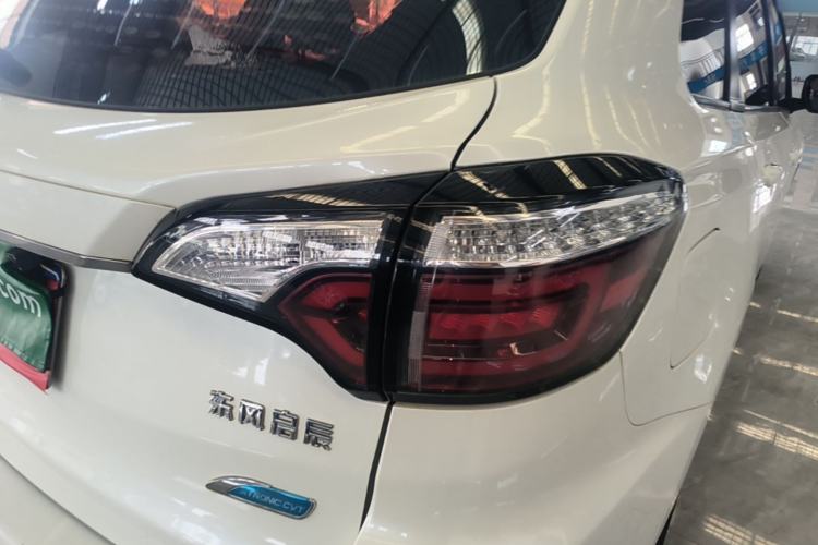 Used Venucia T70 2018 2.0L CVT Smart Enjoyment Version Right Rear Taillight