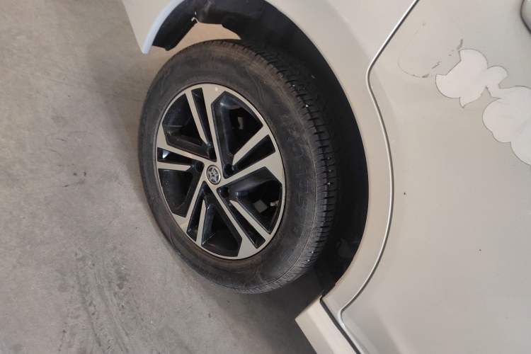 Used Venucia T70 2018 2.0L CVT Smart Enjoyment Version Right Rear Wheel Hub