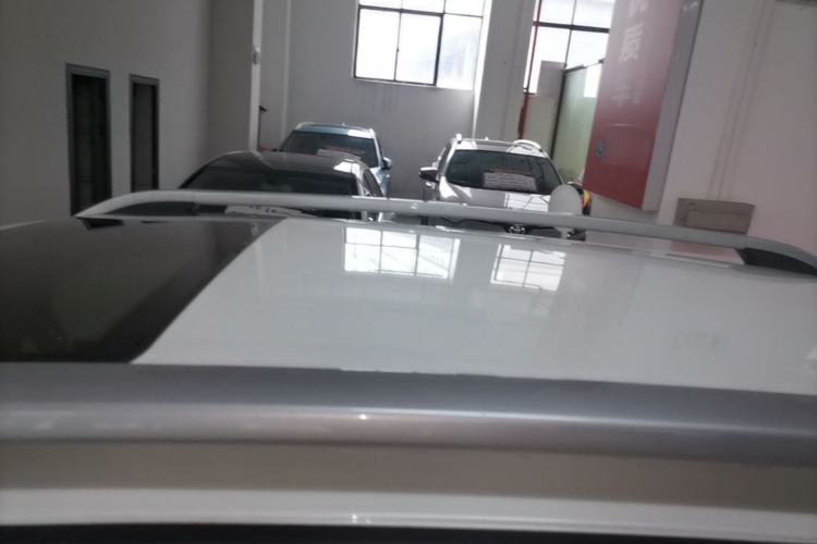 Used Venucia T70 2018 2.0L CVT Smart Enjoyment Version Roof