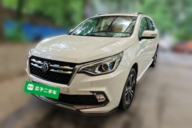 Used Venucia T70 2018 2.0L CVT Smart Enjoyment Version