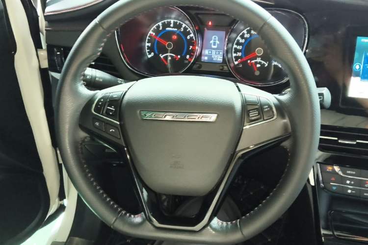 Used Venucia T70 2018 2.0L CVT Smart Enjoyment Version Steering Wheel