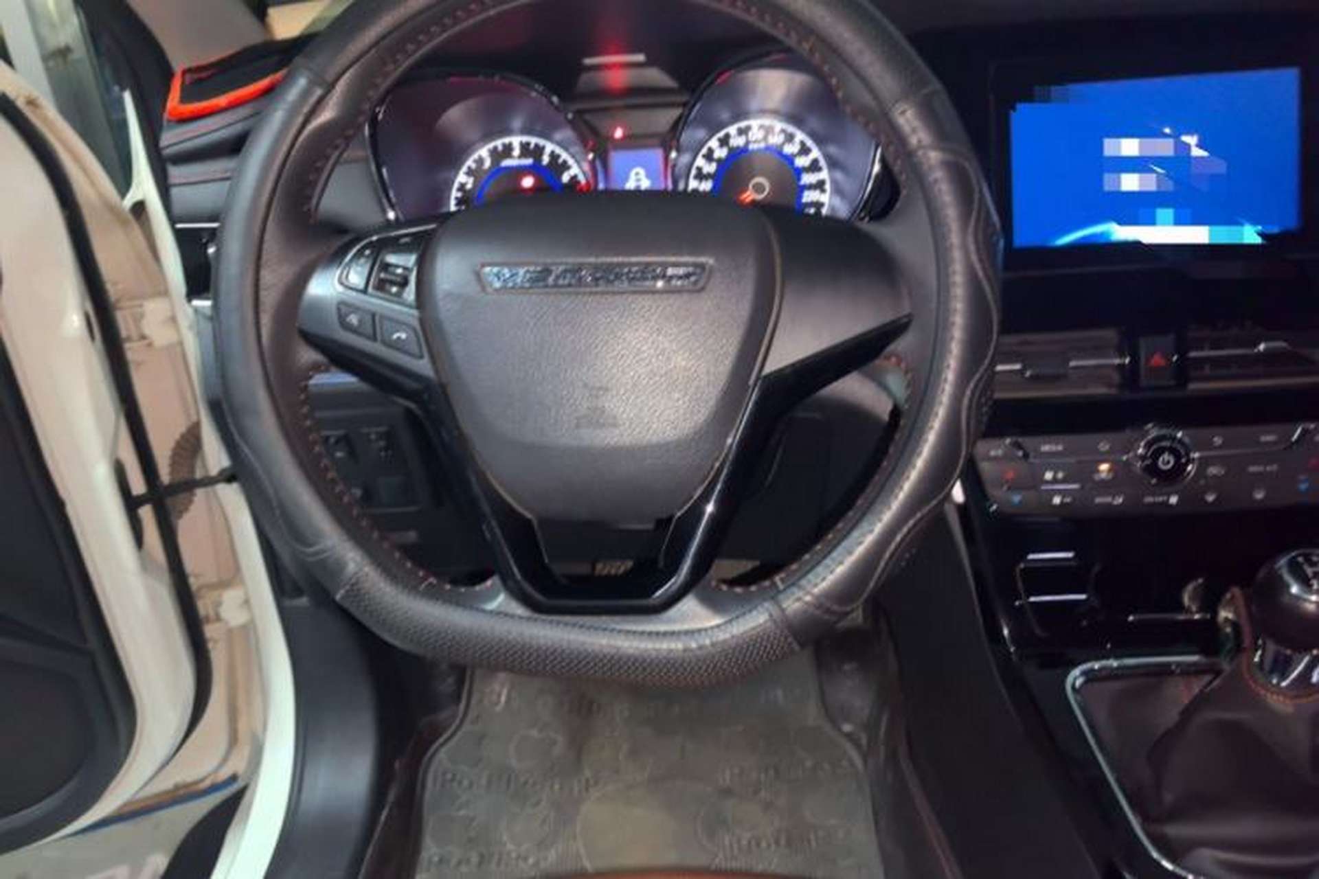 Used Venucia T70 2018 1.4T Manual Enjoyment Edition Steering Wheel