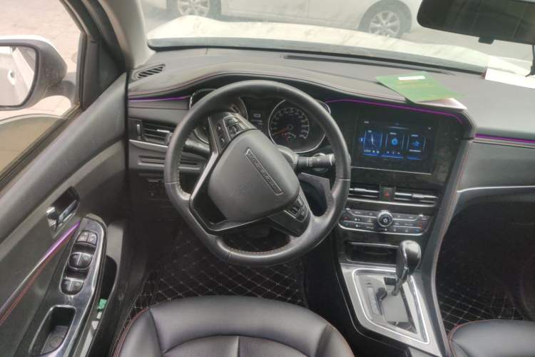 Used Venucia T70 2018 2.0L CVT Smart Enjoyment Version Steering Wheel
