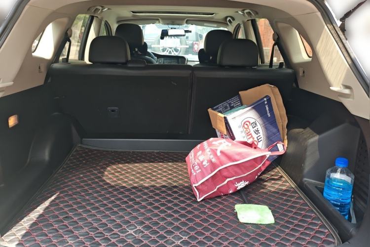 Used Venucia T70 2018 2.0L CVT Smart Enjoyment Version Trunk