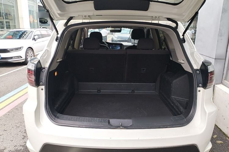 Used Venucia T70 2018 1.6L Manual Enjoyment Edition Trunk