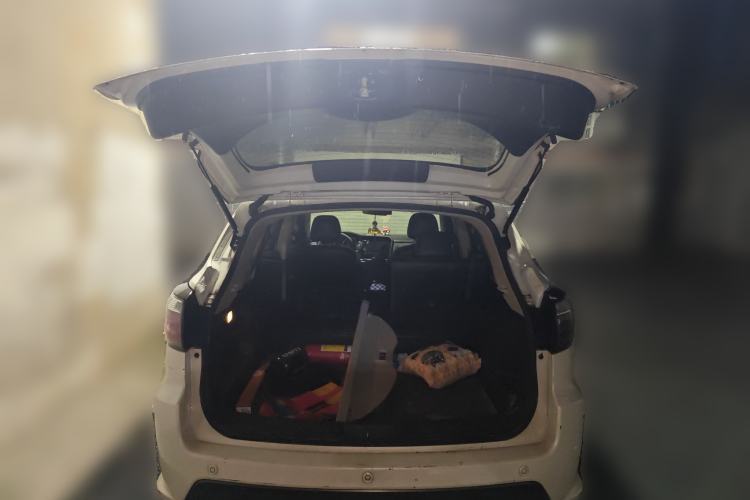 Used Venucia T70 2018 1.4T Manual Enjoyment Edition Trunk