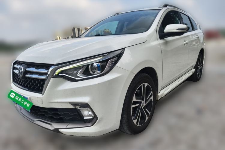 Used Venucia T70 2018 2.0L CVT Smart Enjoyment Version Guazi used car, China used car export, Used car for sale, Used  cars, Cheapest cars for sale