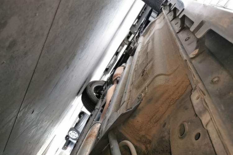 Used Venucia T70 2019 2.0L CVT Enjoy Edition China VI Standard Left Side Sill