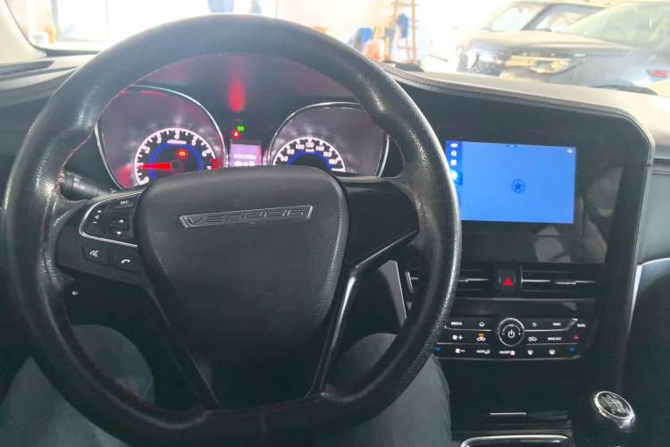 Used Venucia T70 2019 1.4T Manual Enjoyment Edition Center Console