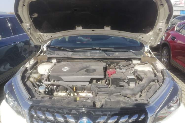 Used Venucia T70 2019 2.0L CVT Enjoy Edition China VI Standard Engine Bay