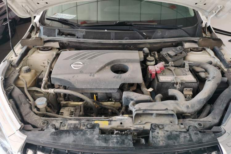 Used Venucia T70 2019 2.0L CVT Enjoy Edition China VI Standard Engine Bay