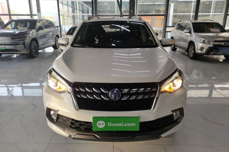 Used Venucia T70 2019 2.0L CVT Enjoy Edition China V Standard Exterior 1