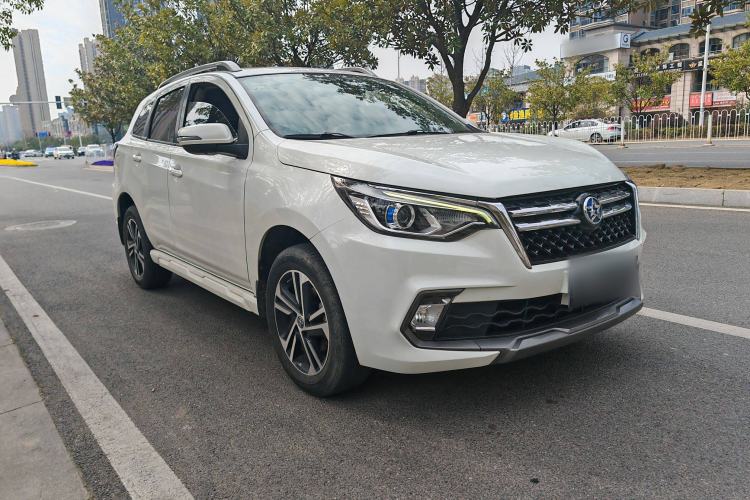 Used Venucia T70 2019 2.0L CVT Enjoy Edition China V Standard Exterior 2