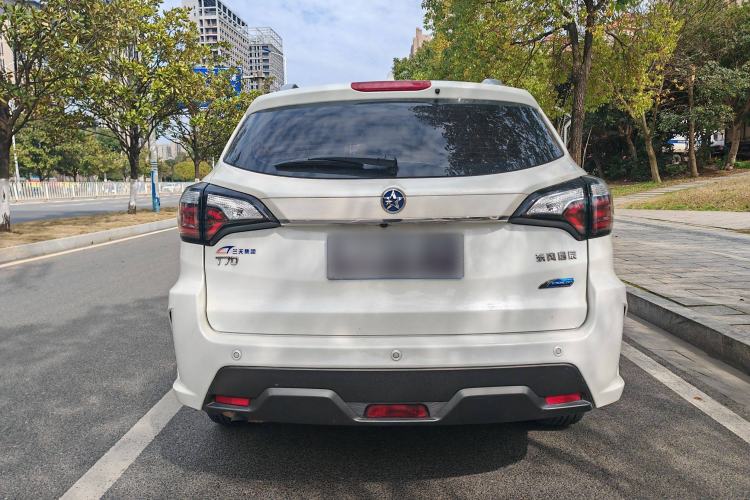 Used Venucia T70 2019 2.0L CVT Enjoy Edition China V Standard Exterior 4