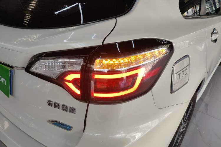Used Venucia T70 2019 2.0L CVT Enjoy Edition China V Standard Exterior 6