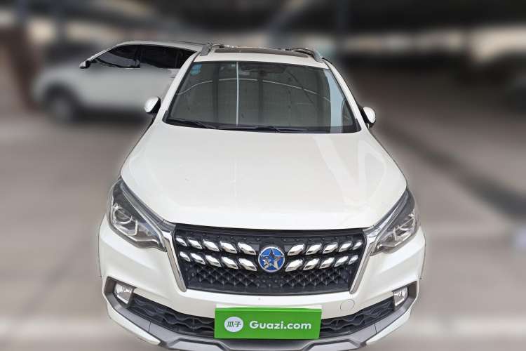 Used Venucia T70 2019 2.0L CVT Enjoy Edition China V Standard Front