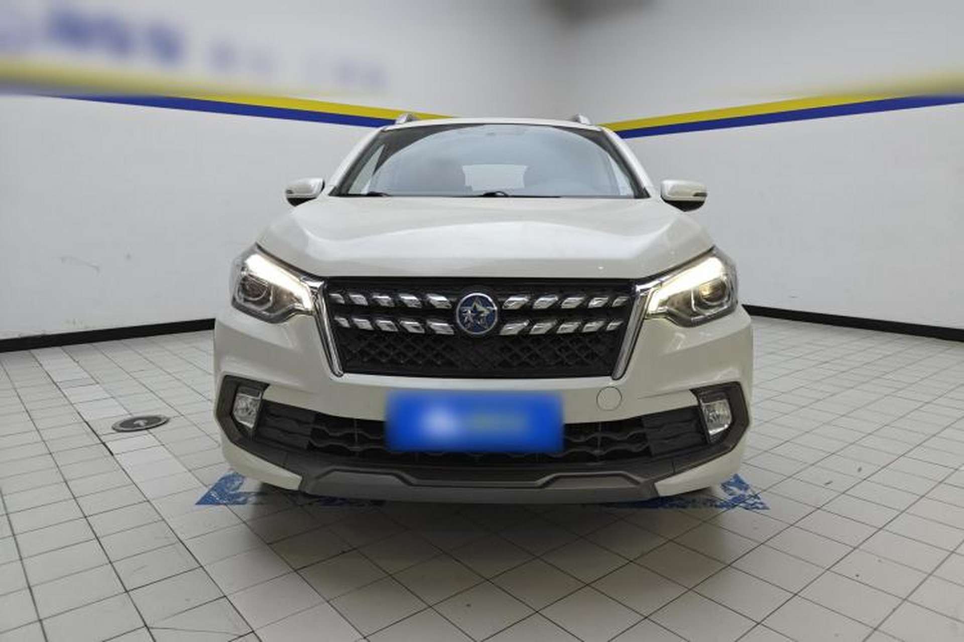 Used Venucia T70 2019 1.4T Manual Enjoyment Edition Front