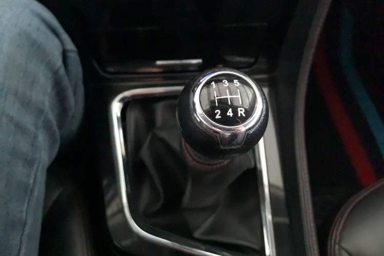 Used Venucia T70 2019 1.4T Manual Enjoyment Edition Gear Lever