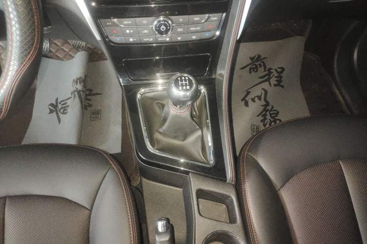 Used Venucia T70 2019 1.4T Manual Enjoyment Edition Gear Lever