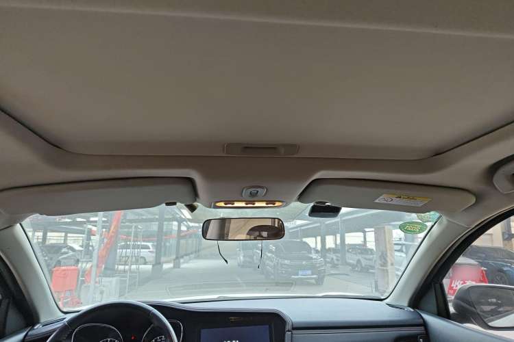 Used Venucia T70 2019 2.0L CVT Enjoy Edition China V Standard Headliner