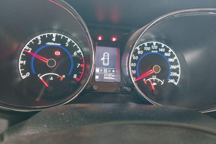 Used Venucia T70 2019 2.0L CVT Enjoy Edition China V Standard Instrument Cluster
