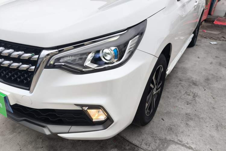 Used Venucia T70 2019 1.4T Manual Enjoyment Edition Left Front Headlight