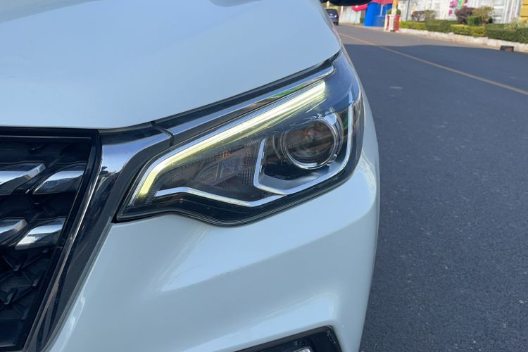 Used Venucia T70 2019 2.0L CVT Enjoy Edition China VI Standard Left Front Headlight