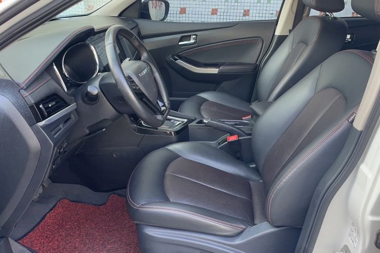Used Venucia T70 2019 2.0L CVT Enjoy Edition China VI Standard Left Front Seat