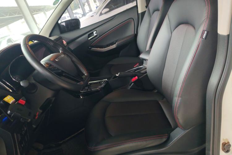 Used Venucia T70 2019 2.0L CVT Enjoy Edition China V Standard Left Front Seat