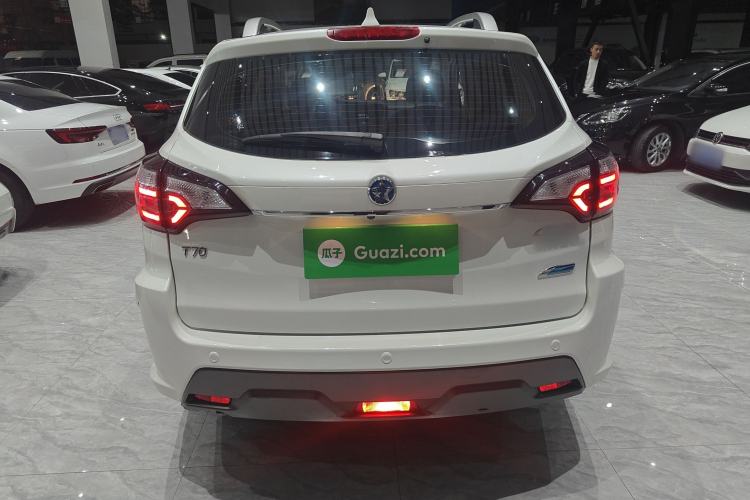 Used Venucia T70 2019 2.0L CVT Enjoy Edition China V Standard Rear