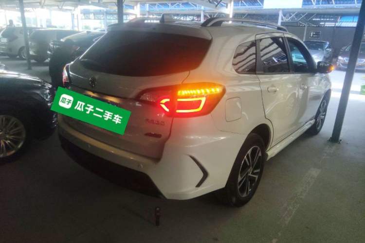 Used Venucia T70 2019 2.0L CVT Enjoy Edition China VI Standard Rear Right 45 Deg