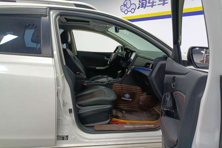 Used Venucia T70 2019 2.0L CVT Enjoy Edition China V Standard Right Front Seat