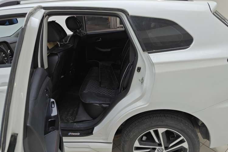 Used Venucia T70 2019 1.4T Manual Enjoyment Edition Right Rear Seat