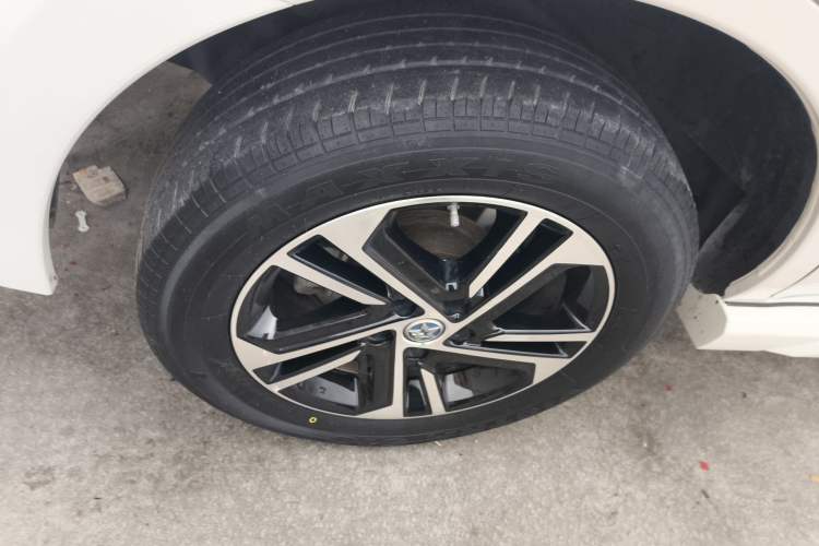 Used Venucia T70 2019 1.4T Manual Enjoyment Edition Right Rear Wheel Hub