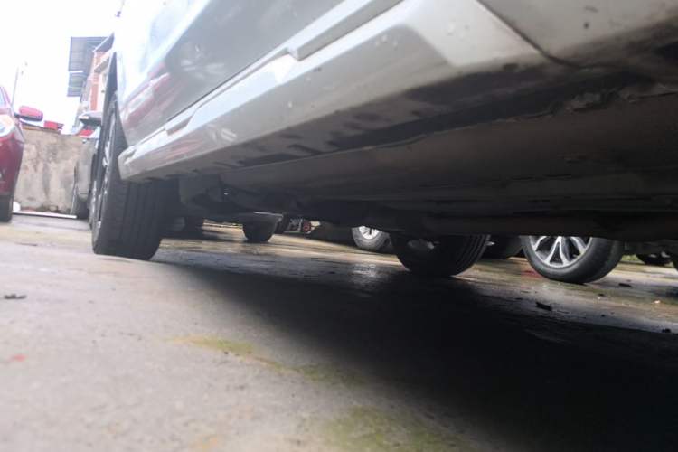 Used Venucia T70 2019 2.0L CVT Enjoy Edition China V Standard Right Side Sill